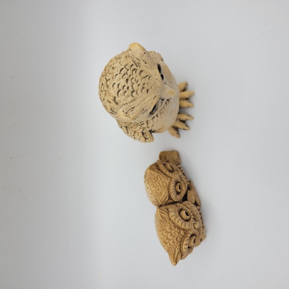Set of 2 Resin Owl Figurines Vintage Woodland Home Decor - Picture 7 of 8
